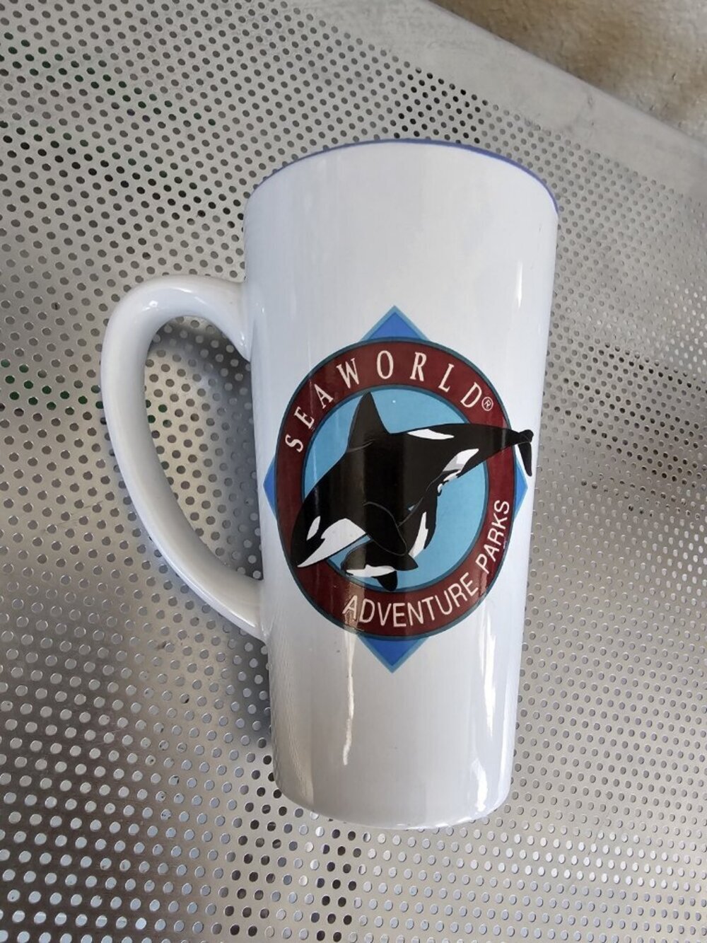 Sea World Adventure Parks Vintage Souvenir Coffee Mug Ceramic - Picture 1 of 4